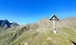 Sommerwand-Köpfl mit Blick zum Gölbner