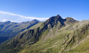 Sommerwand-Köpfl mit Blick zum Regenstein und Rappler