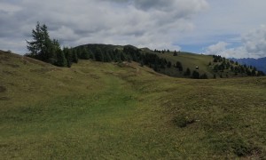 Klettersteig Spitzenstein - Abstieg, Blick Richtung Dorfberg