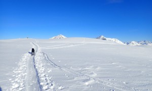 Skitour Gabesitten - Gipfelplateau, Blick zur Hochgrabe und Hohes Haus