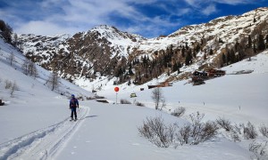 Skitour Hochalmspitze - Rückweg, bei der Volkzeinerhütte