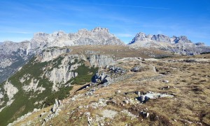 Bergtour Monte Piano, Piana - Gipfelsieg Monte Piana mit Blick zum Monte Piano