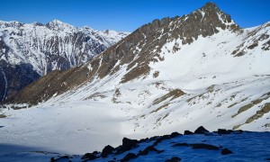 Skitour Gölbner - steiler Aufstieg mit Blick zum Rappler und im Hintergrund Hochgrabe