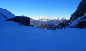 Skitour Pfannspitze - Ausblick von der Obstanser-See-Hütte