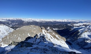 Skitour Pfannspitze - Gipfelsieg, Blick zum Roßkopf