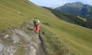 Bergtour Muntanitz - Abstieg über Edelweißwiese