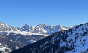 Skitour Spitzköfele - Aufstieg, Blick zum Spitz- und Kreuzkofel