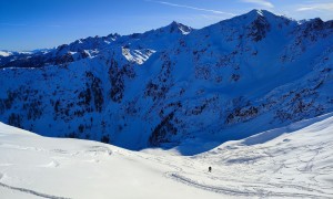 Skitour Spitzköfele - Aufstieg, Blick zum Hochspitze und Reiterkarspitze