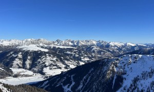 Skitour Spitzköfele - Gipfelsieg, Blick zu den Lienzer Dolomiten