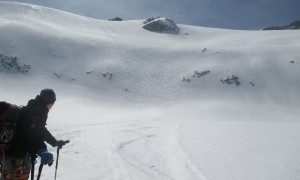 Skitouren Adamellogruppe - Abfahrt Rückblick Pisgana West