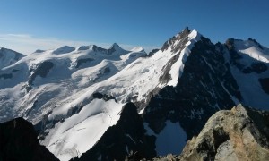 Piz Morteratsch - mit Blick zum Biancograt und Piz Bernina