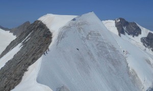 Piz Palü Überschreitung - Blick zum Hauptgipfel