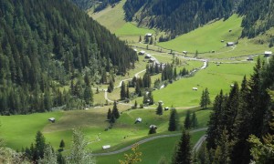 Bergtour Schwarzsee - Blick zur Unterstaller Alm