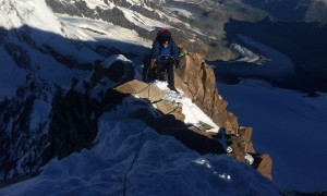 Hochtour Dufourspitze - ausgesetzter Gipfelgrat