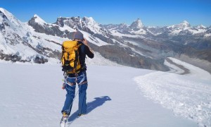 Abstieg und Rückweg - über Gletscher