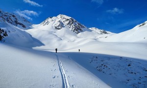 Skitour Hohes Haus - Aufstieg, links Blick zur Althausscharte