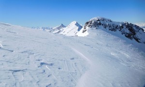 Skihochtour Dreiherrrenspitze - Sattel, Blick zur Daber- und Rötspitze