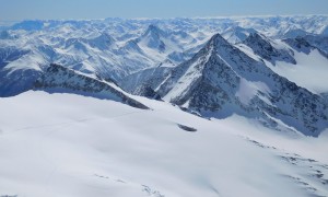 Skihochtour Dreiherrrenspitze - Blick zur Vorderen Gubachspitze, Reggentörl und Nördliche Malhalmspitze