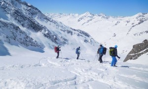 Skihochtour Dreiherrrenspitze - Abfahrt, Blick zum Rauchkofel