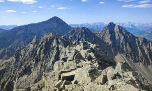 Bergtour Hohes Arnhorn - Gipfelsieg, Blick zum Südlichen Arnhorn, Gölbner und Rappler