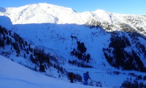 Skitour Hochspitz - steiler Aufstieg mit Blick zur Reiterkarspitze