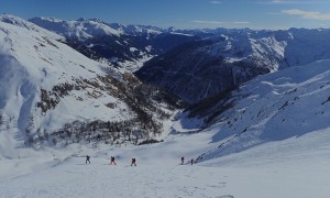 Skitour Kärlsspitze - Aufstieg, Rückblick Rosstal