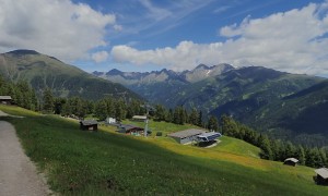 Bergtour Grenzlandweg - bei der Thurntaler Rast