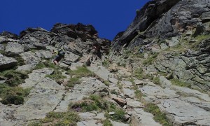 Bergtour Domhütte - steiler Aufstieg, seilversicherte Stellen