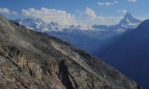 Bergtour Domhütte - Blick zum Breithorn, Kleinmatterhorn und Matterhorn