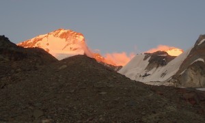 Bergtour Domhütte - Abenddämmerung mit Dom