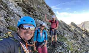 Hochtour Großer Hexenkopf - zahlreiche Querungen am Westgrat