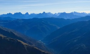 Bergtour Weiße & Rote Spitze - Abstieg, Blick zu den Dolomiten