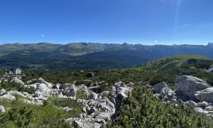 Klettersteig Arzalpenturm - Zustieg, Blick zum Karnischen Hauptkamm