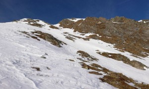 Hollbrucker Kreuz über Zenzerspitze - steile Abfahrt über eine Rinne