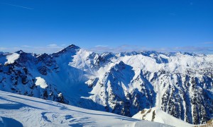 Skitour Schwalbenkofel, Schulterhöhe - Gipfelsieg, Blick zum Hochspitz