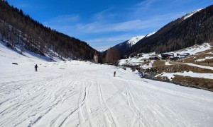 Skitour Ahrner Kopf - beim Heilig-Geist-Kirchlein