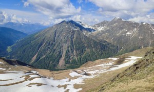 Salzsteig ins Volkzein - Blick zur Villponer Alm mit Hochgrabe