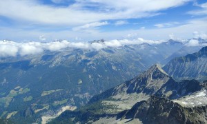 Bergtour Große Windschar - Gipfelsieg, Blick zu den Zillertaler Alpen