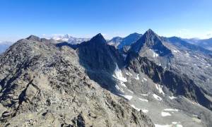 Bergtour Debantgrat - Gipfelsieg, Blick zum Ganot, Glockner, Ralfkopf, Roter Knopf und Glödis