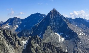 Bergtour Debantgrat - Gipfelsieg, Blick zum Roter Knopf und Glödis