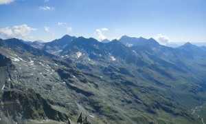 Bergtour Debantgrat - Gipfelsieg, Blick zum Hornkopf, Petzek, Kruckel- und Perschitzkopf