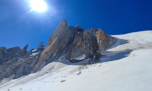 Hochtour Mont Blanc - Abstieg, Rückblick Bergstation Aiguille du Midi