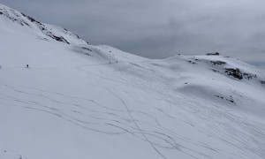 Zustieg Mantova Hütte - Rückblick Bergstation Indren