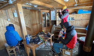 Skihochtour Monte Rosa - Gipfelsieg im Winterraum der Capanna Margherita