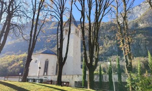 Klettersteig Val del Ri - Start bei der Kirche St. Peter