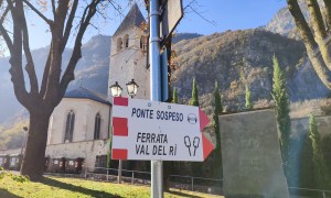 Klettersteig Val del Ri - Start bei der Kirche St. Peter